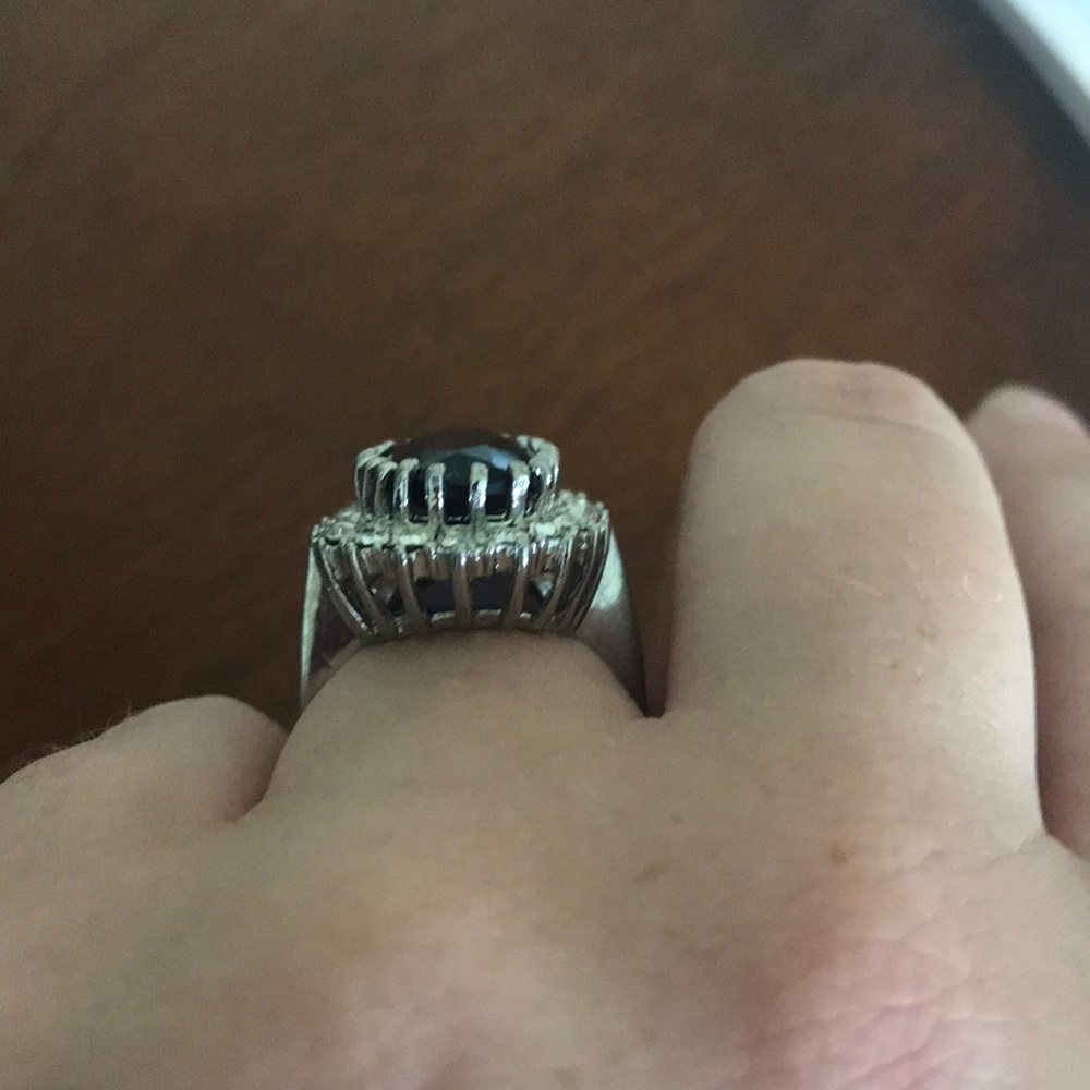 Costume ring - Picture 2 of 4